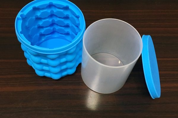 Silicone Ice Cube Bucket
